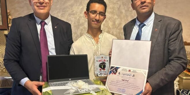 التلميذ أيوب ابرداع يتربع على عرش الباك بدرعة تافيلالت بمعدل