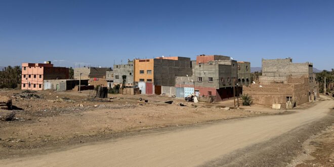 بالفيديو صرخة ساكنة منسية.. غبار وتهميش حي”اسرير المشان” بزاكورة خارج أجندة التهيئة..