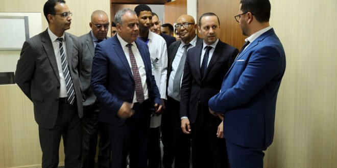 بعد واقعة “لدغة الأفعى”..غياب جراحة الأطفال بمستشفى زاكورة يجر انتقادات واسعة على قطاع الصحة