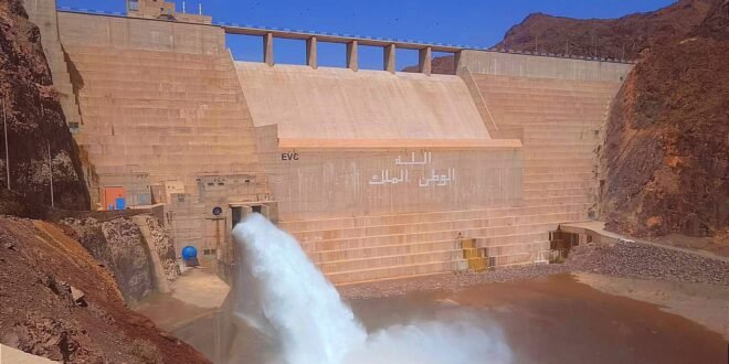 رسمياً.. الشروع في إطلاق الطلقة المائية لسد أكدز لتأمين سقي واحات درعة