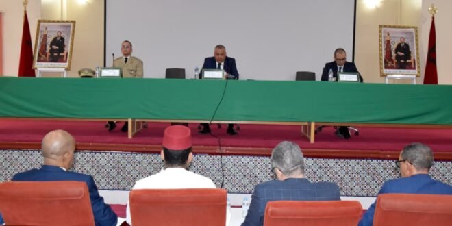 عامل زاكورة يشرف على تنصيب القائد الجديد شهيد أوحاجي بديوان العمالة