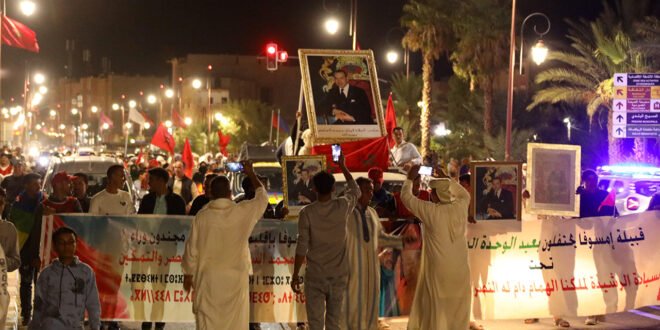 بالسيارات والأقدام.. الجماعة السلالية امسوفا بزاكورة تبصم على مسيرة حاشدة تجديداً للولاء وتأكيداً للوحدة الترابية